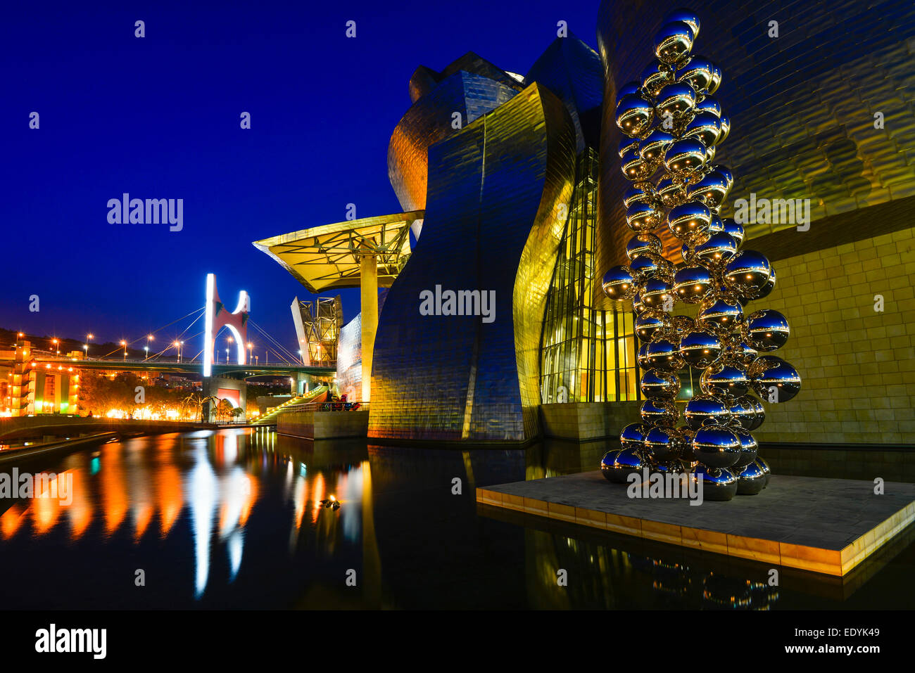 Guggenheim Museum Bilbao, by Frank Gehry, Nervion River, Bilbao, Basque Country, Biscay Province, Spain Stock Photo