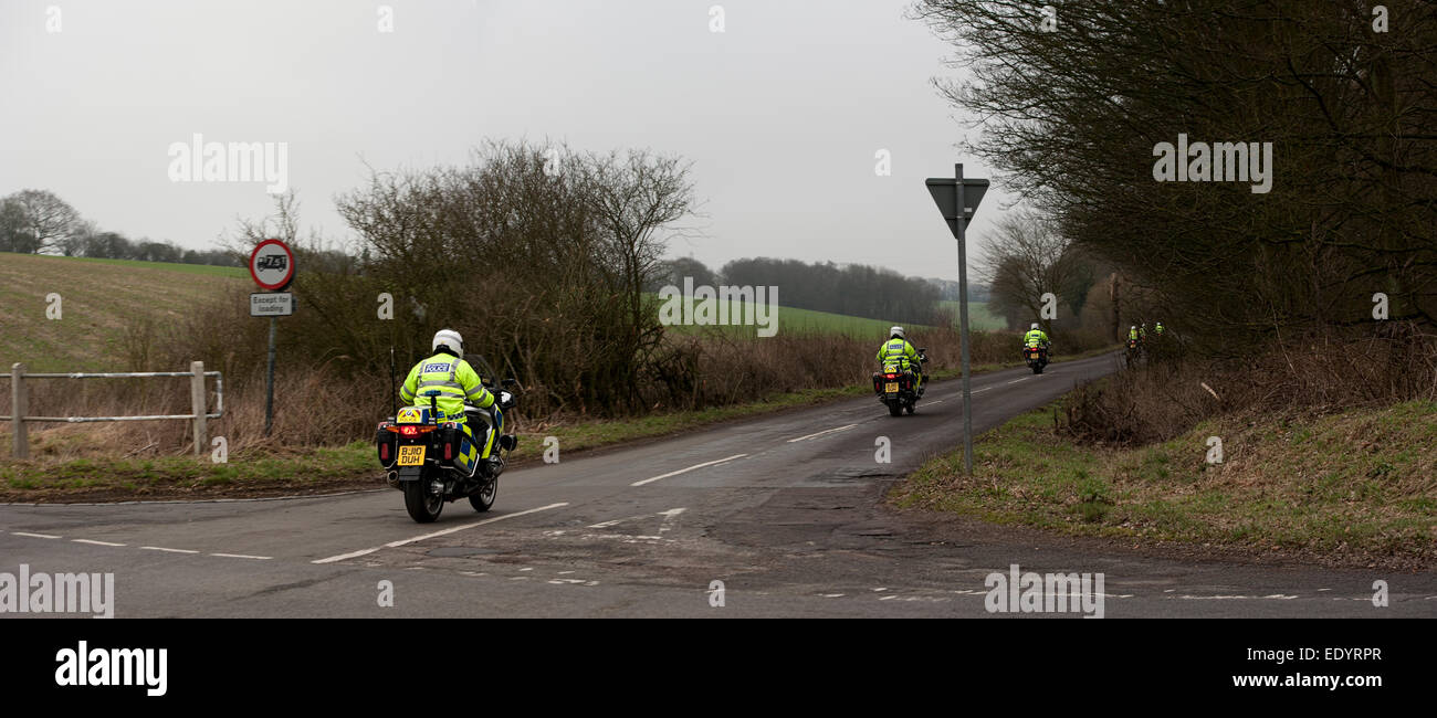 police policeman motorcycle bike. credit: LEE RAMSDEN / ALAMY Stock Photo