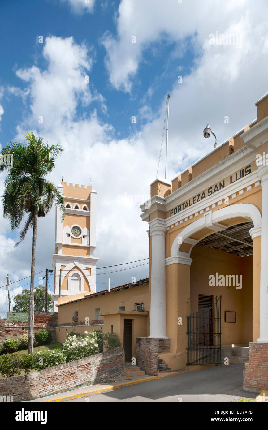 Dominikanische Republik, Cibao-Tal, Santiago de los Caballeros, Fortalezza San Luis, Eingangstor Stock Photo