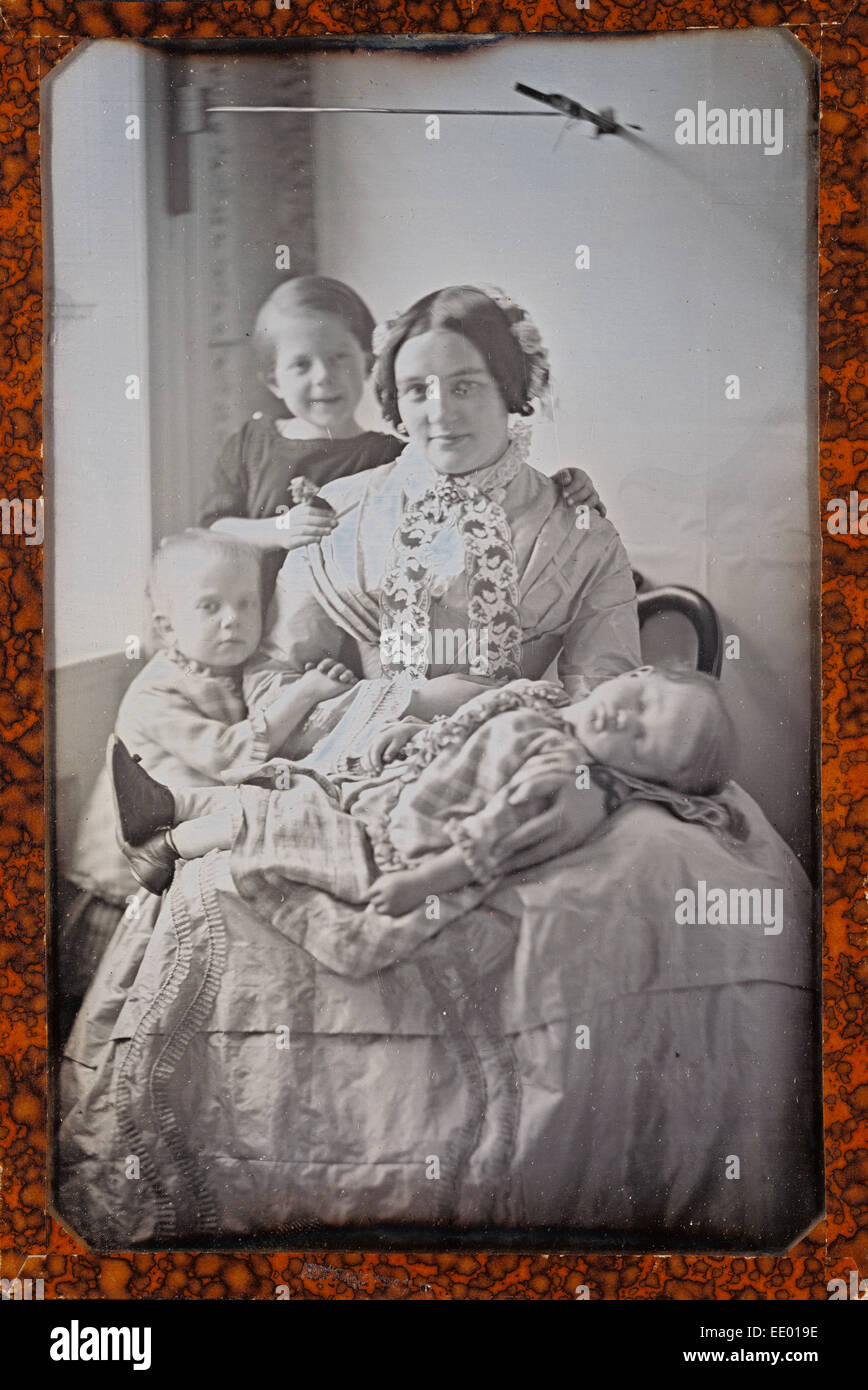 Little louise hi-res stock photography and images - Alamy