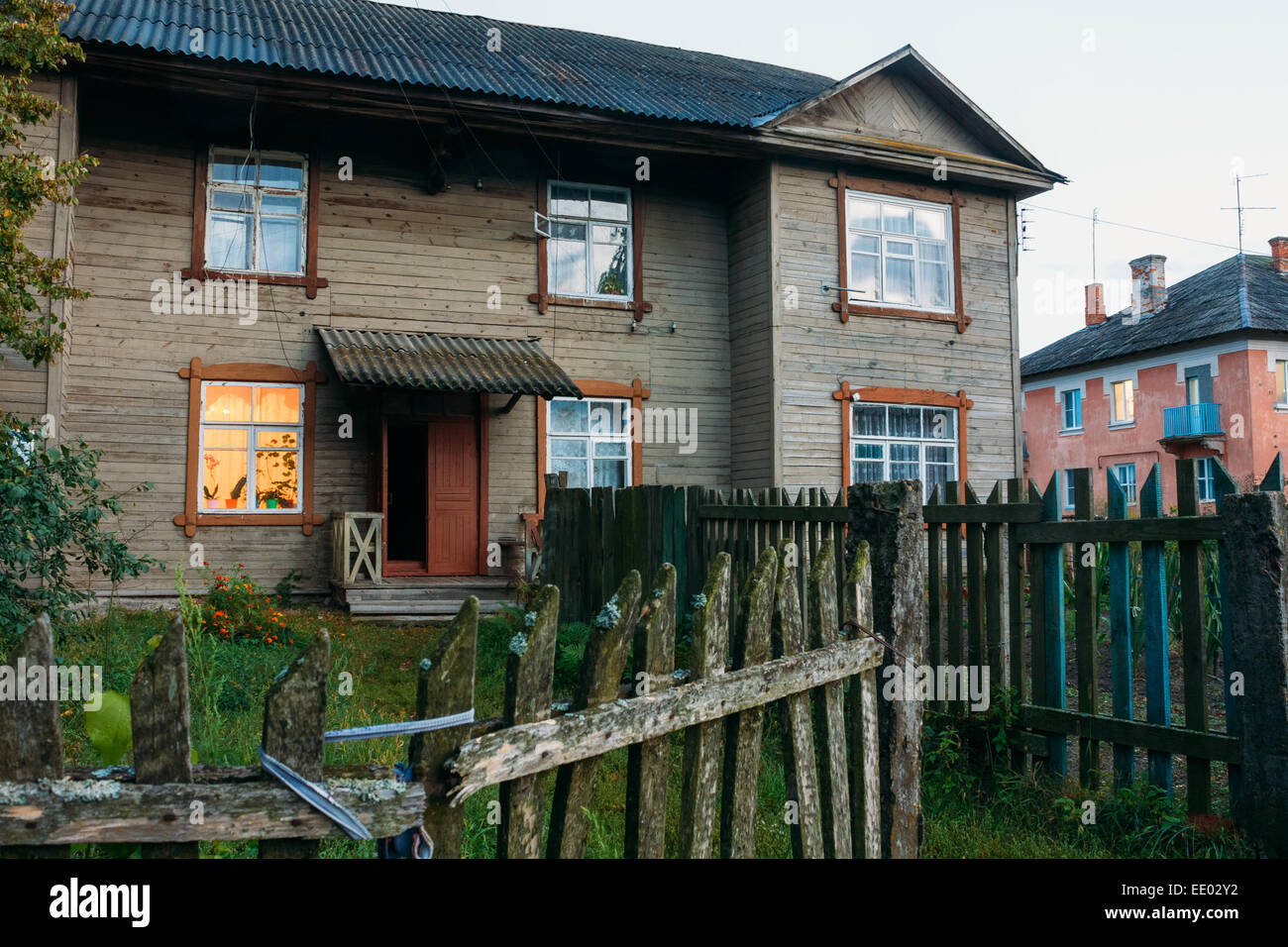 Old Wooden Belarusian House On Countryside, Belarus Stock Photo Alamy