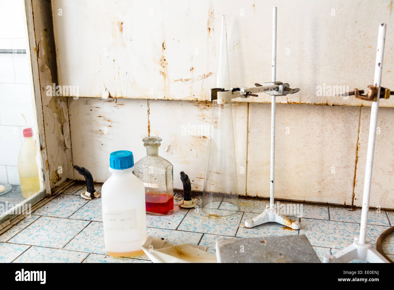 old laboratory with a lot of bottles and dirt Stock Photo - Alamy