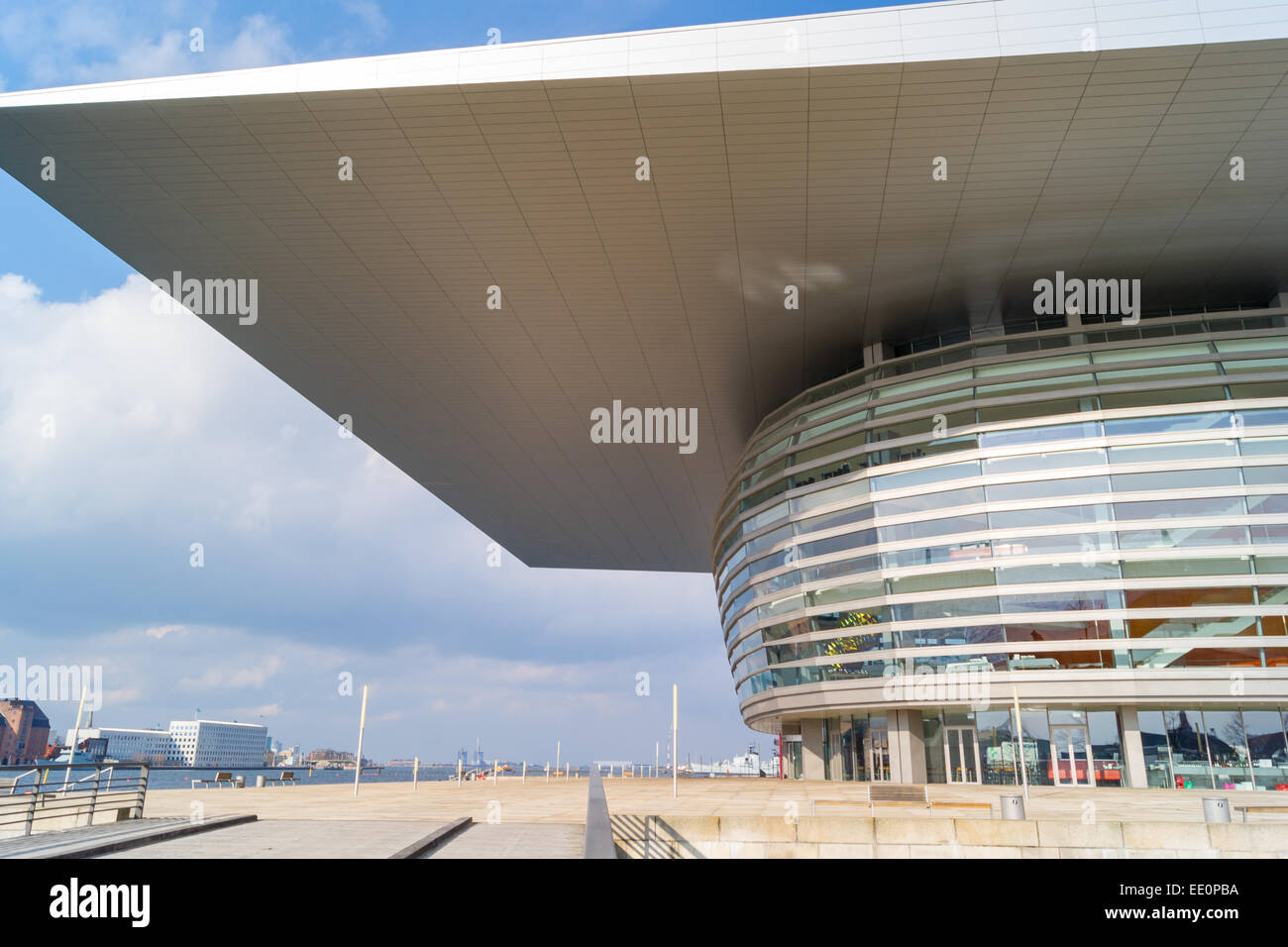 The Copenhagen Opera House designed by Henning Larsen. Copenhagen, Denmark Stock Photo