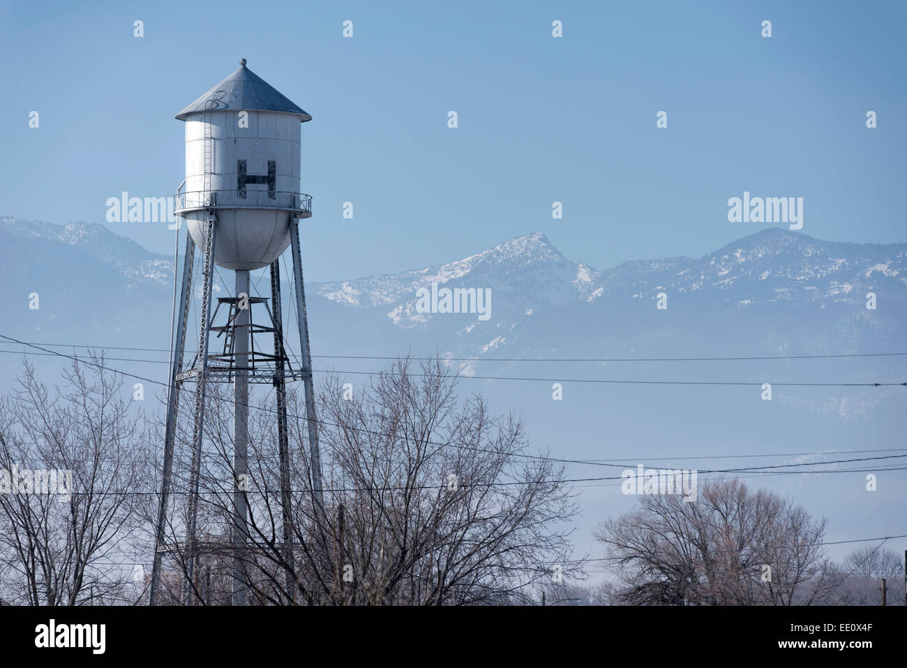 Water tower and the Elkhorn Mountains, Haines, Oregon. Stock Photo