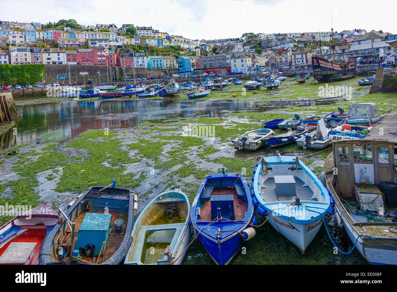 Empty harbor harbour with GoldenHind and colourful colorful houses