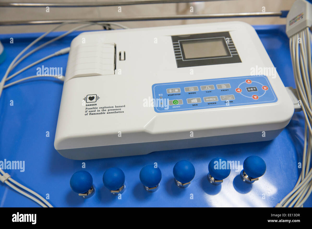 Ecg electrode hires stock photography and images Alamy