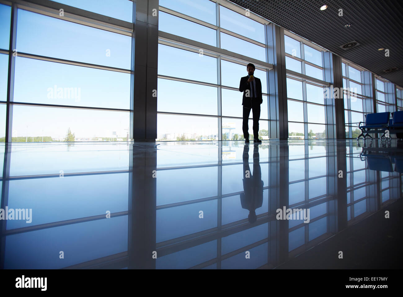 Man in waiting room hi-res stock photography and images - Alamy