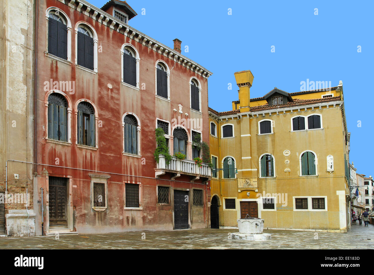 Alte Haeuser im Stadtteil Dosoduro, Venedig, Italien Stock Photo