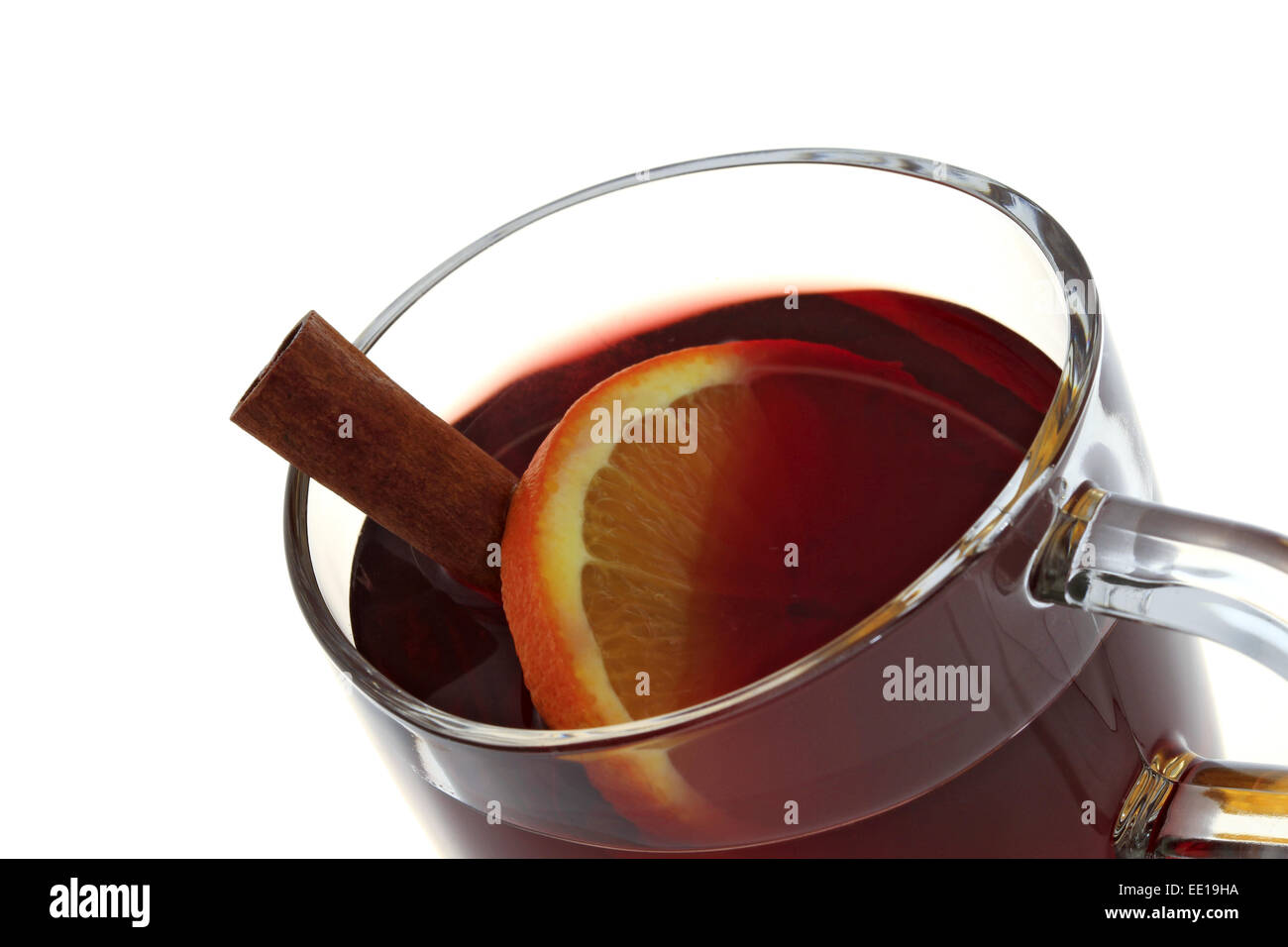 Ein Glas heisser Glühwein Stock Photo - Alamy