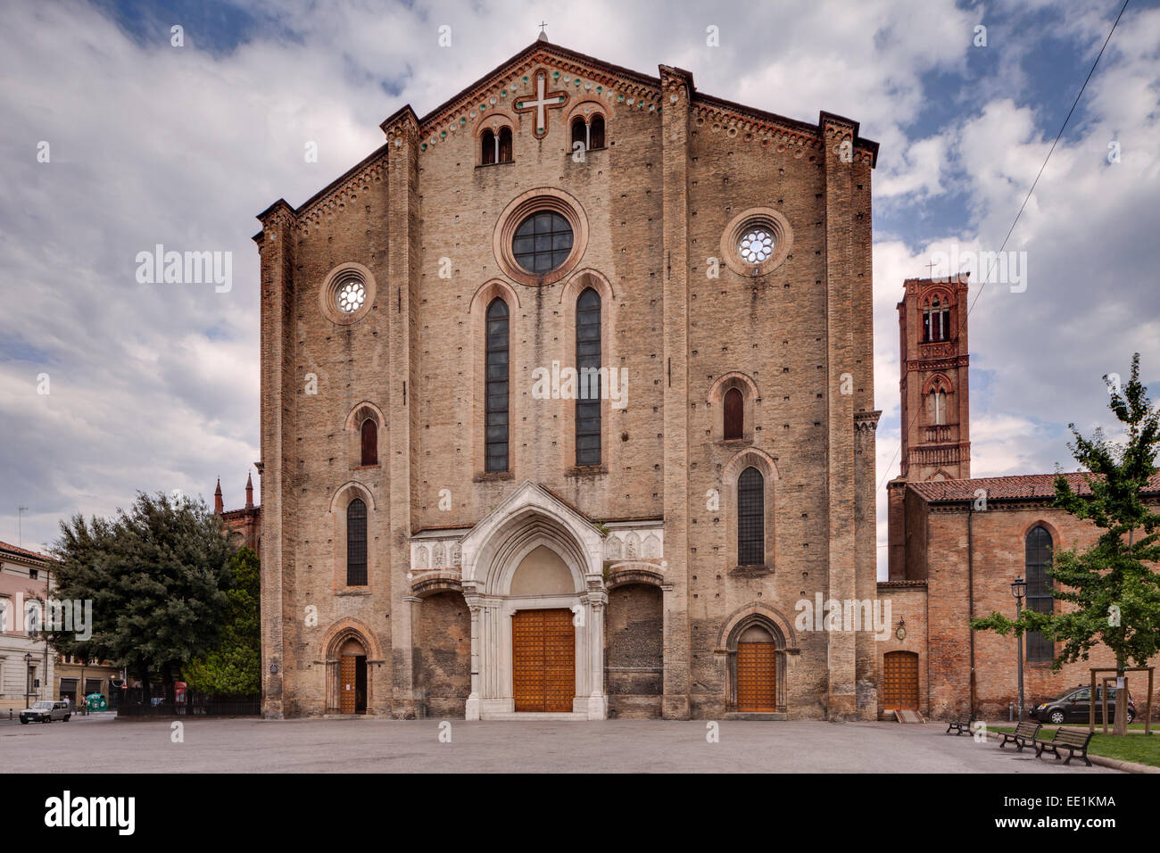Basilica di San Francesco in Bologna, Emilia-Romagna, Italy, Europe Stock Photo