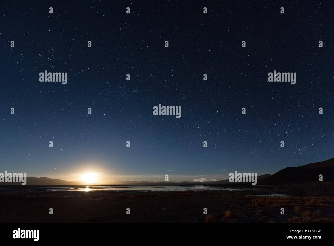 Moon rising at Laguna Salada, Altiplano, Bolivia, South America Stock ...