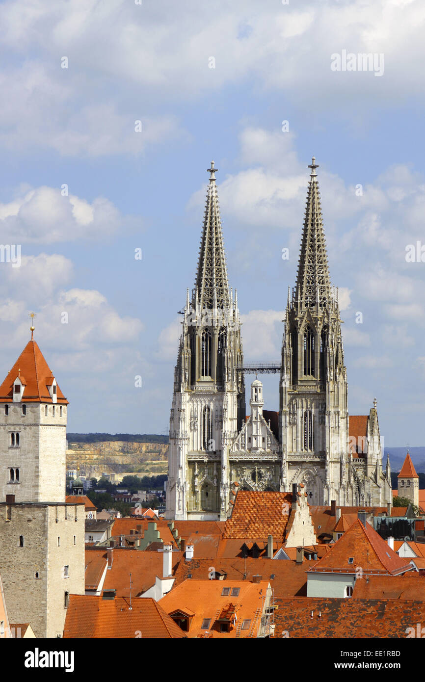 Regensburg, Unesco Welterbe, Stadtansicht, Dom St,  Peter, Goldener Turm, St,  Peters Cathedral, Golden Tower, Bayerische Eisens Stock Photo