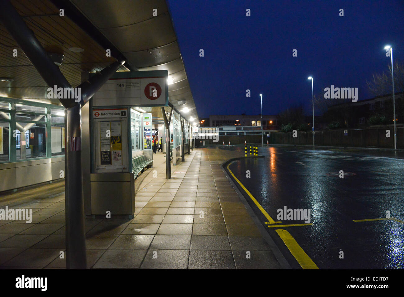 Turnpike Lane, London, UK. 13th January 2015. The bus station in Turnpike Lane is deserted as the London bus strike over pay begins. Credit:  Matthew Chattle/Alamy Live News Stock Photo