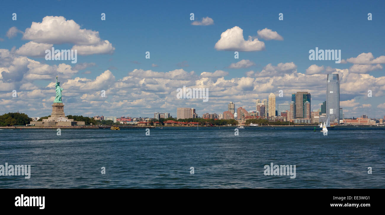 Panoramic view of the Jersey City waterfront and the Statue of Liberty