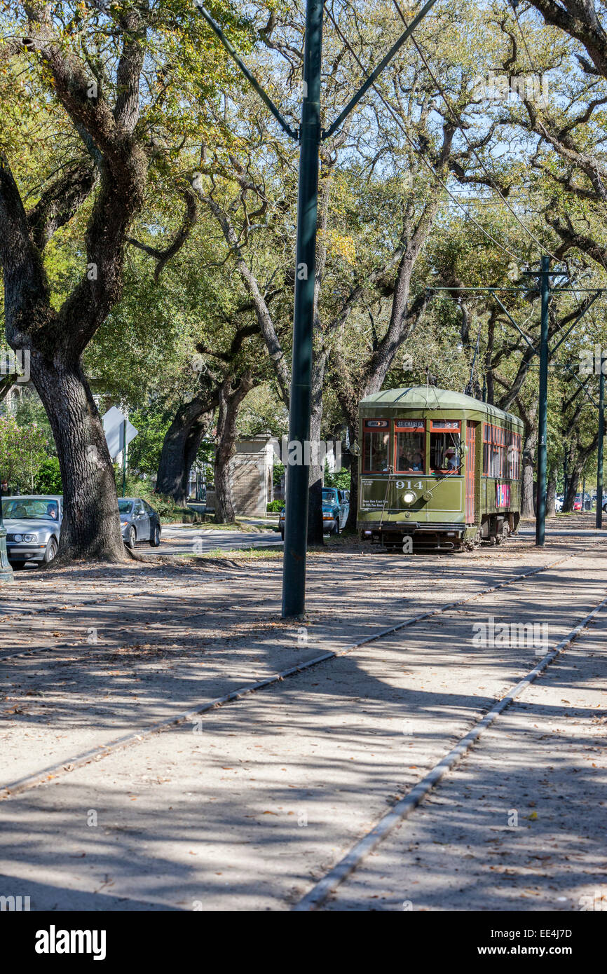 Garden District, New Orleans, Louisiana. St. Charles Streetcar Stock