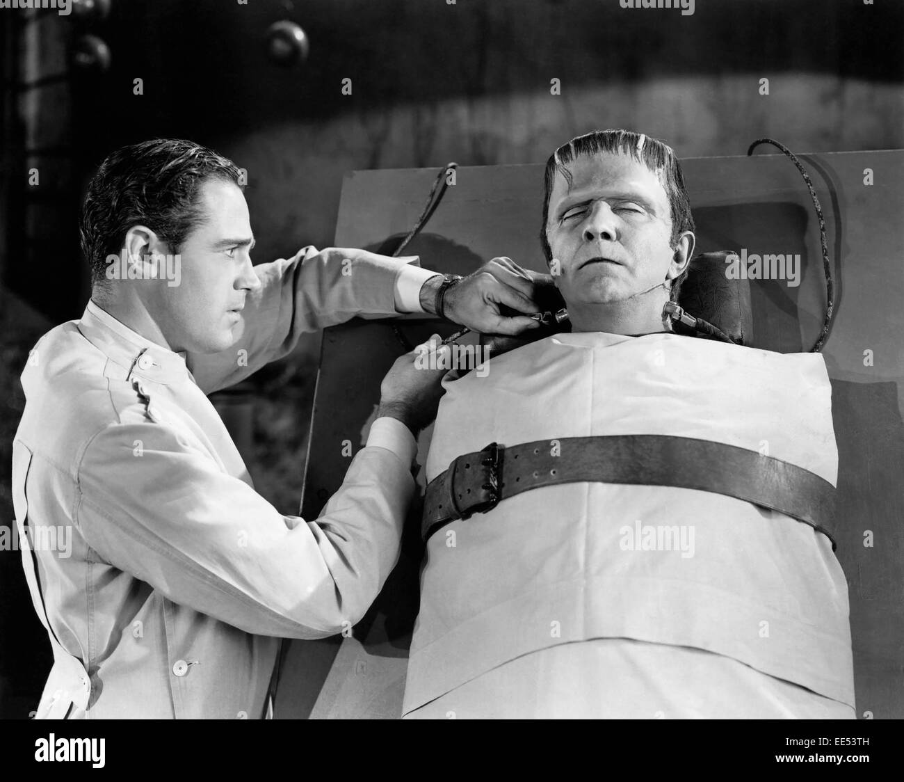 Patric Knowles, Bela Lugosi, on-set of the Film, 'Frankenstein Meets the Wolf Man', 1943 Stock Photo