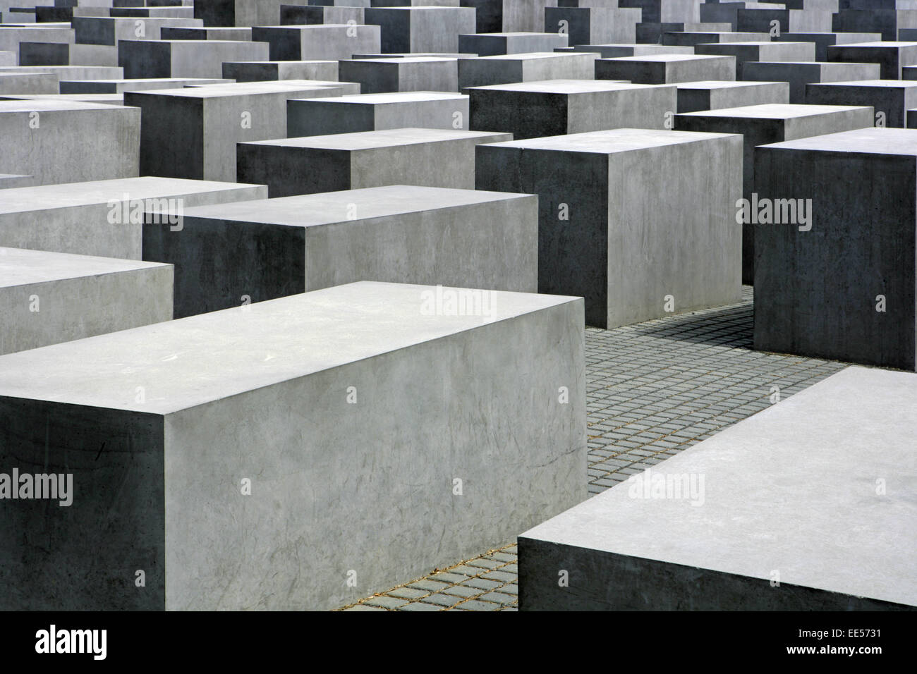 Deutschland, Berlin, Europa, Hauptstadt, Stadt, Sehenswuerdigkeit, Antisemitismus, Architekt Peter Eisenmann, Aussenaufnahme, Be Stock Photo