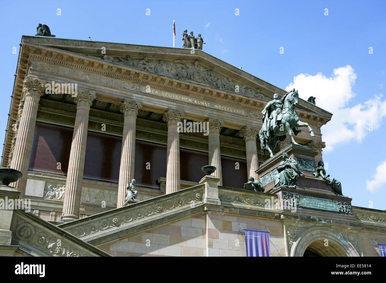 Deutschland, Berlin, Europa, Hauptstadt, Stadt, Sehenswuerdigkeit, Berlin-Mitte, Museumsinsel, Alte Nationalgalerie, Detail, Rei Stock Photo