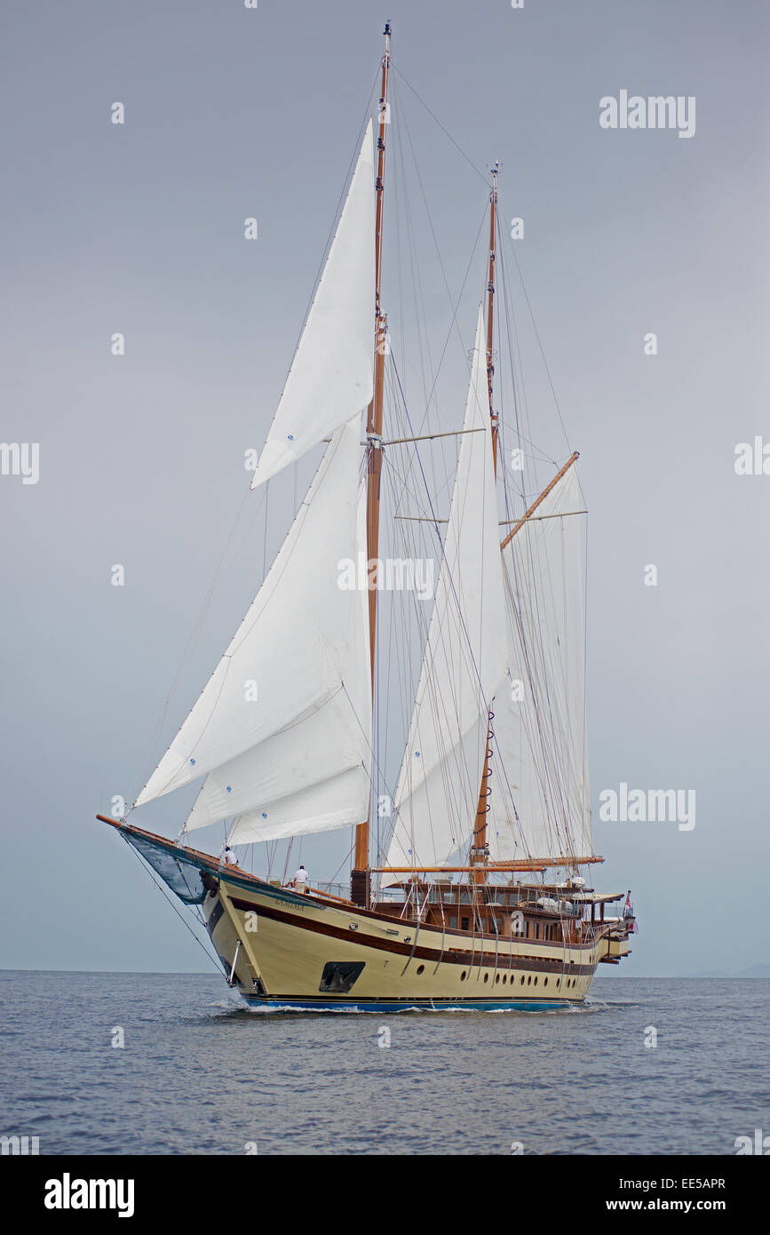 World largest wooden sailing yacht Lamima on sail, Raja Ampat Indonesia Stock Photo