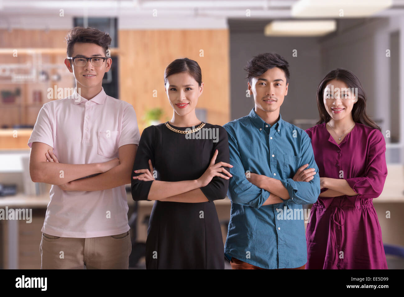 Group of asian office workers hi-res stock photography and images - Alamy