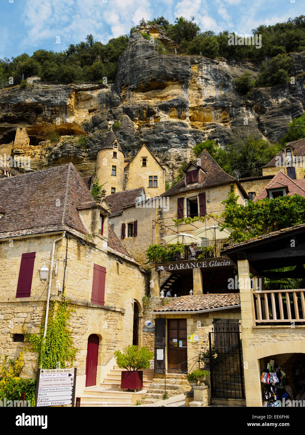 Buildings at La Roque-Gageac, classified as one of the 'Plus beaux villages de France' (most beautiful villages in France). Stock Photo