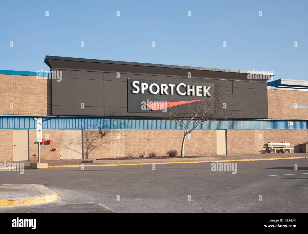 Sportchek hi-res stock photography and images - Alamy