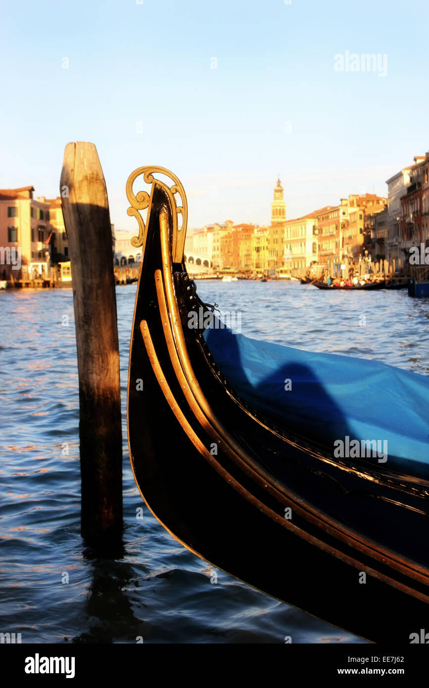Golden sunset over canal hi-res stock photography and images - Alamy