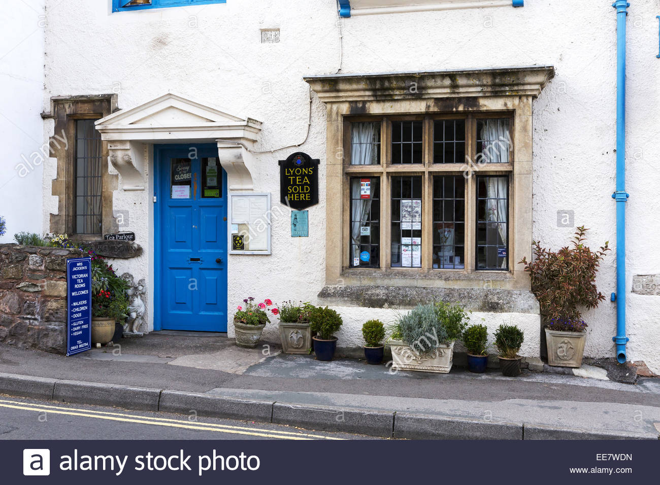 Lyons Tea Stock Photos & Lyons Tea Stock Images Alamy