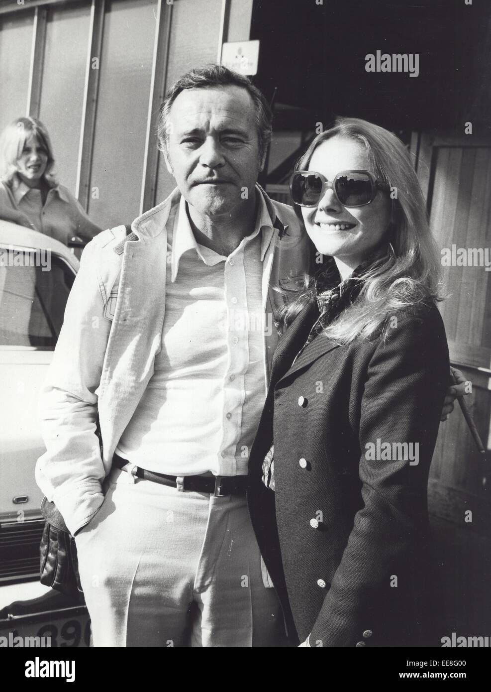 JACK LEMMON with wife Felicia Farr at Heathrow airport 1973. © Pt/Globe Photos/ZUMA Wire/Alamy Live News Stock Photo