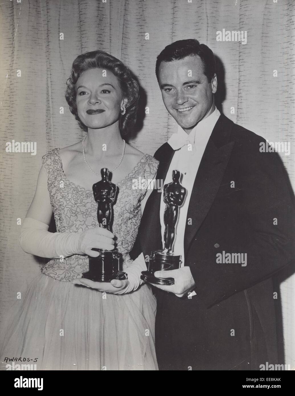 JACK LEMMON with Jo Van Fleet at Oscar Academy Awards 1956.Supplied by Photos, inc. © Supplied