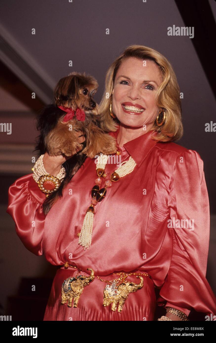 ROSEMARIE STACK with her dog.L5254BN. © Bob V. Noble/Globe Photos/ZUMA Wire/Alamy Live News Stock Photo