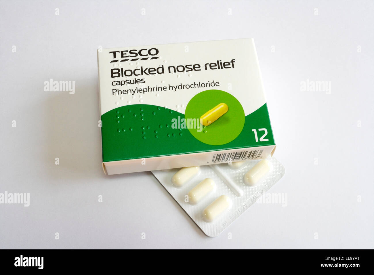 Photograph (foto) of Tesco Blocked Nose Relief Capsules Cold Relief