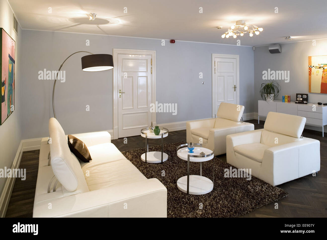 Luxury Properties for rent in Singapore - LuxuryEstate.com - Luxury Apartments With Private Guest Houses
