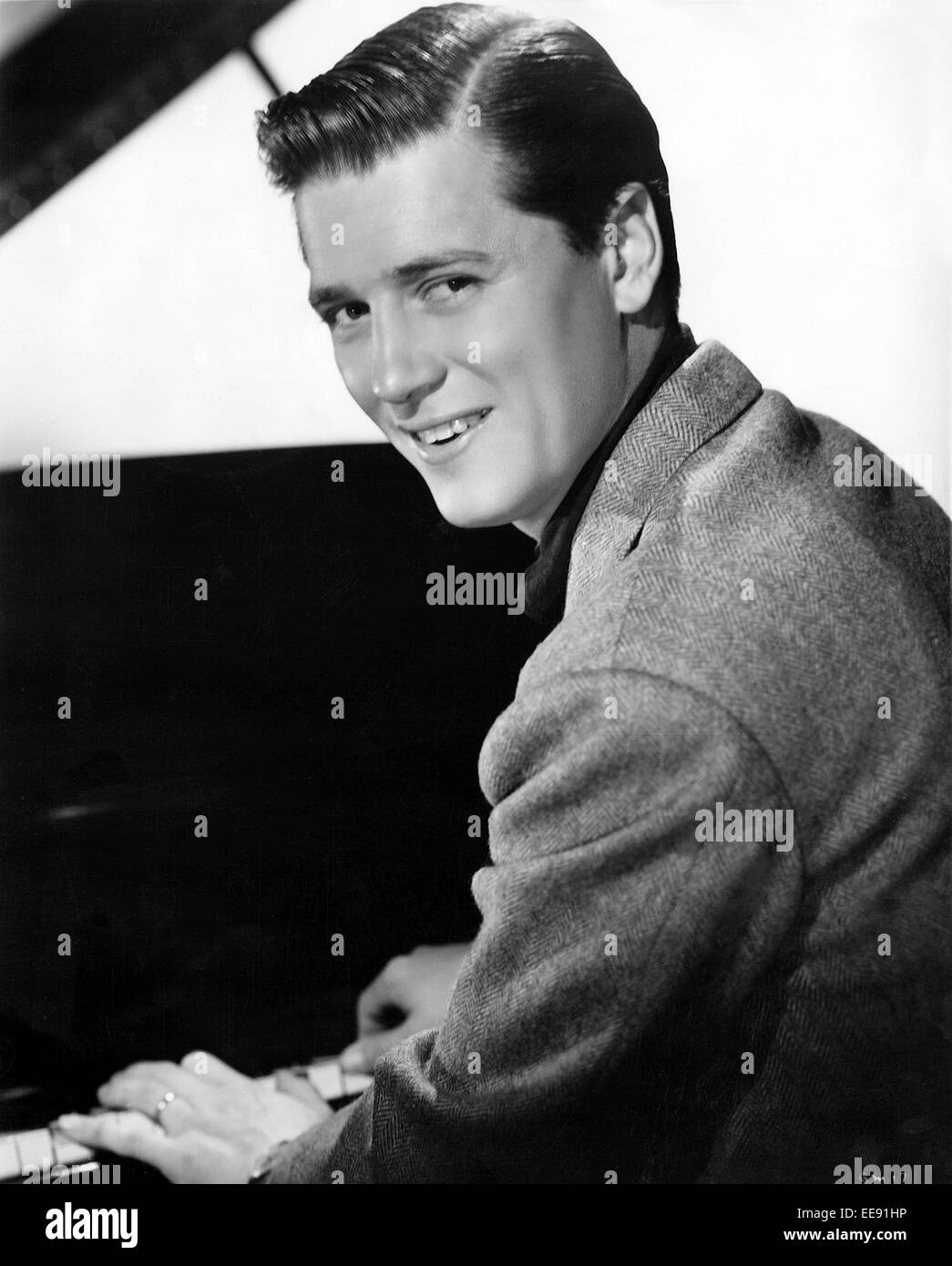 Gordon Macrae