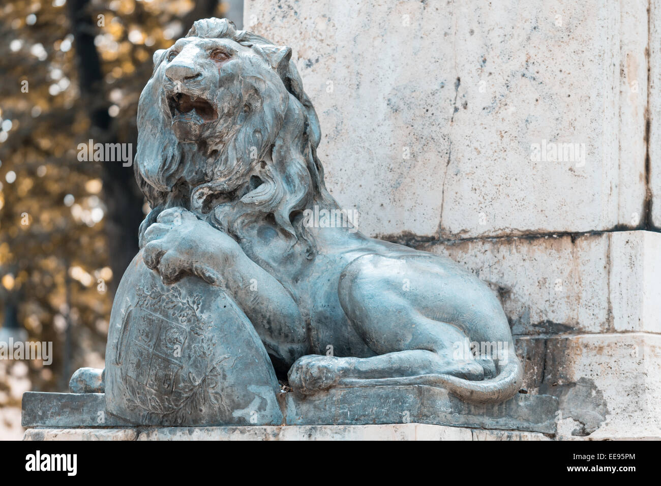 Asia beijing bronze lion guarding hi-res stock photography and images ...