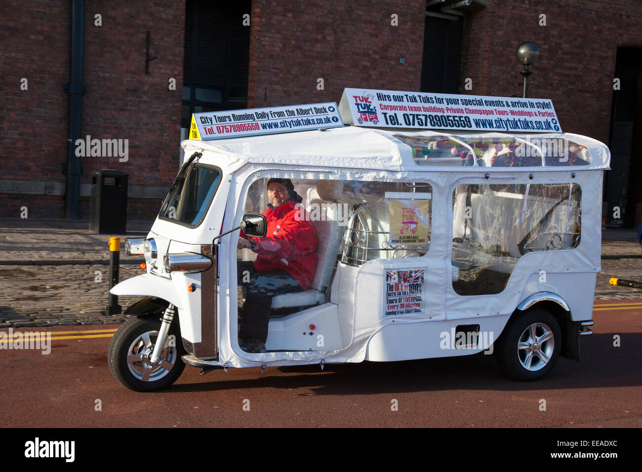 Custommade Pink THAISTYLE tuk tuks, electric, electric vehicles