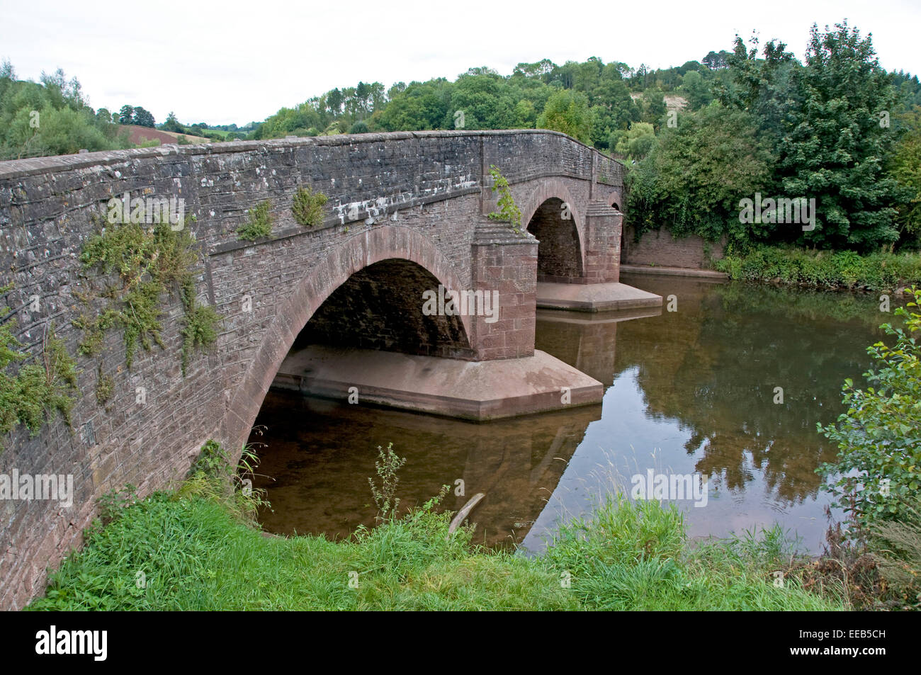 Bridge across the River Monnow at Skenfith. Stock Photo