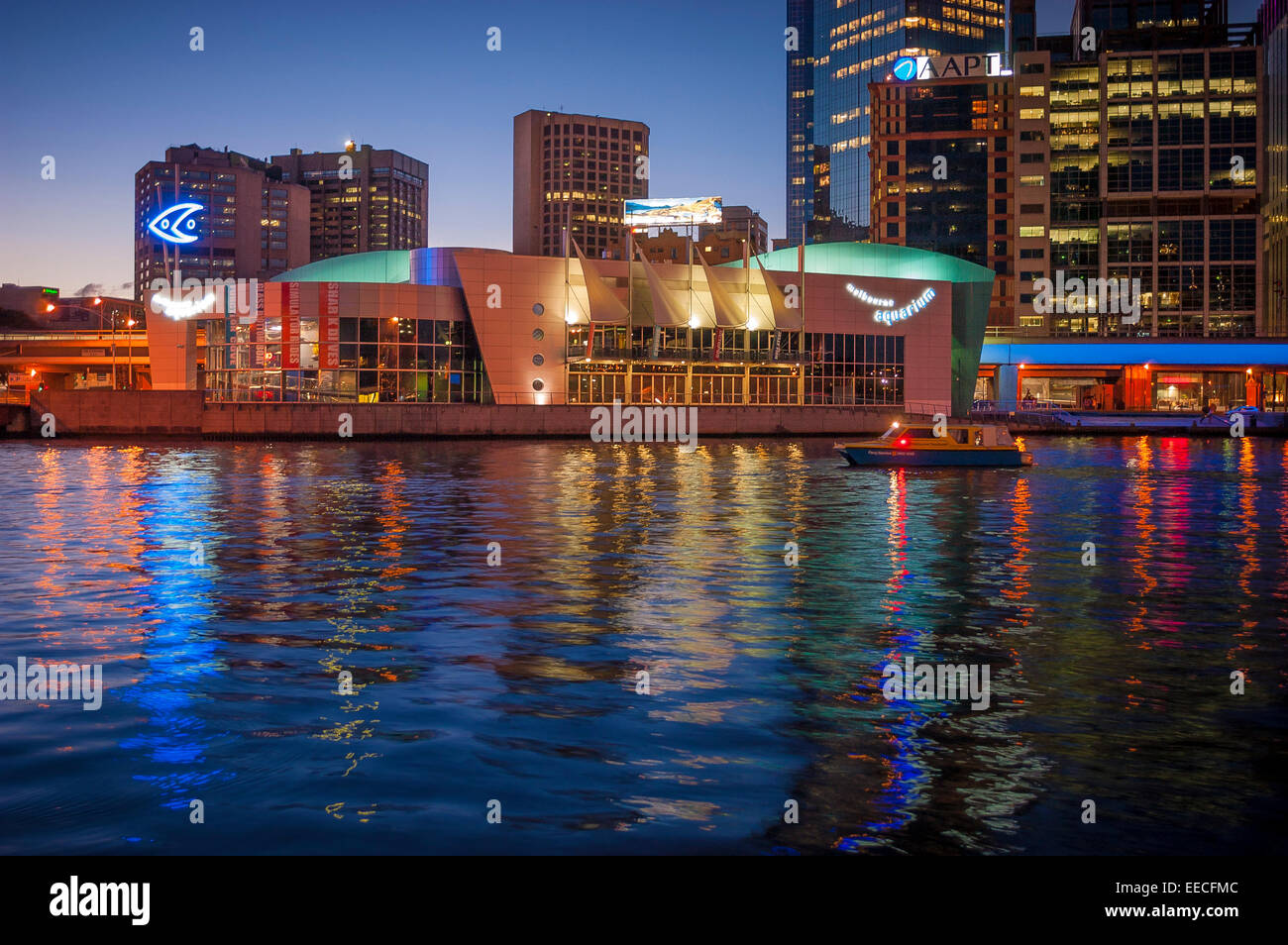 Melbourne Aquarium at dusk. Melbourne, Australia Stock Photo Alamy