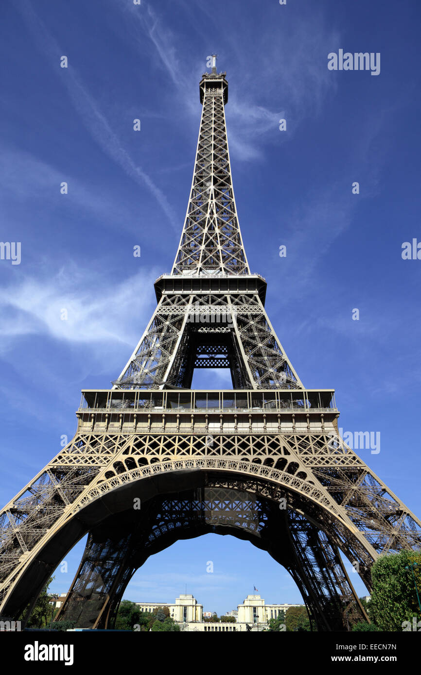 View from eiffel tower hi-res stock photography and images - Alamy