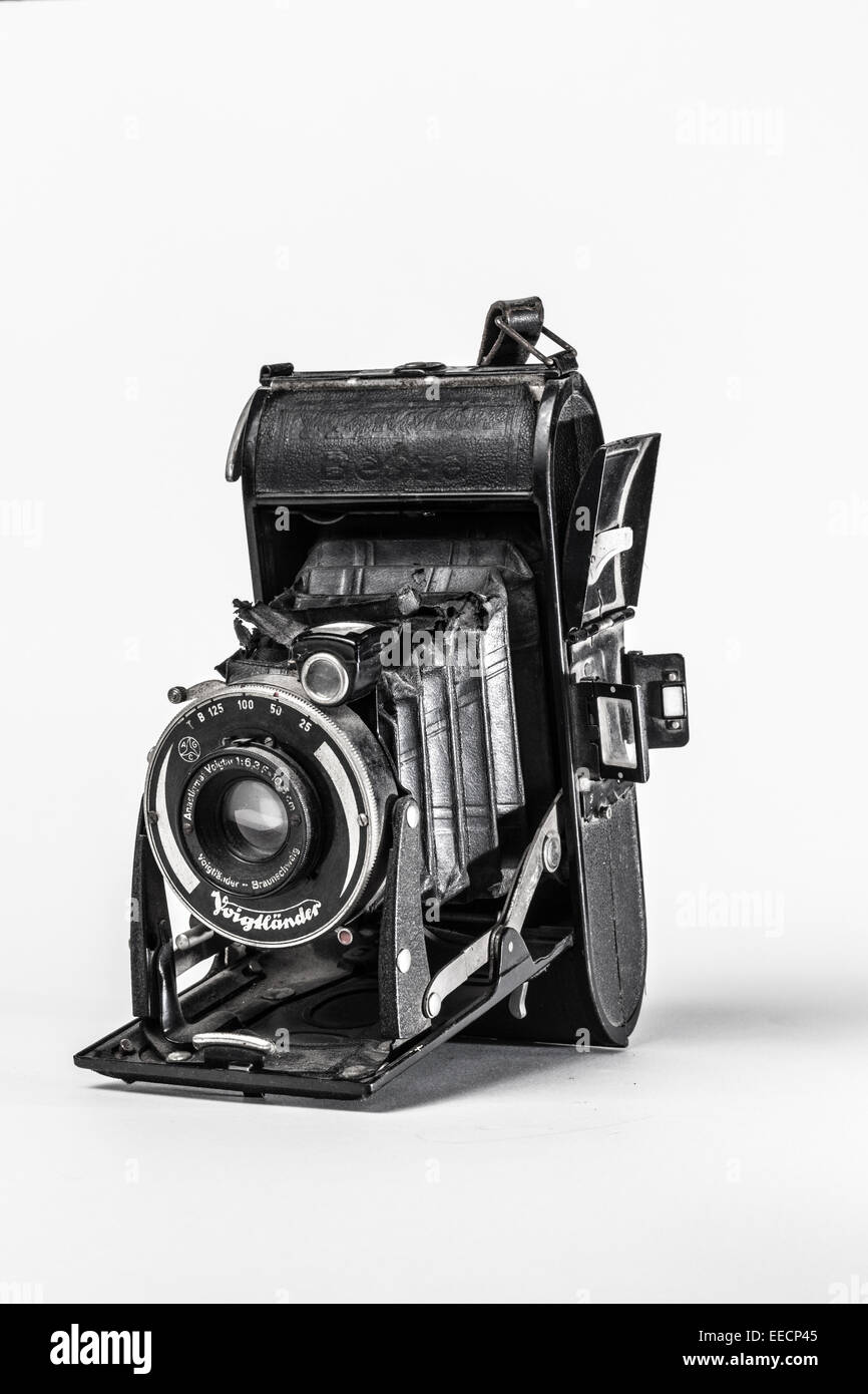 Old vintage medium format camera Stock Photo Alamy