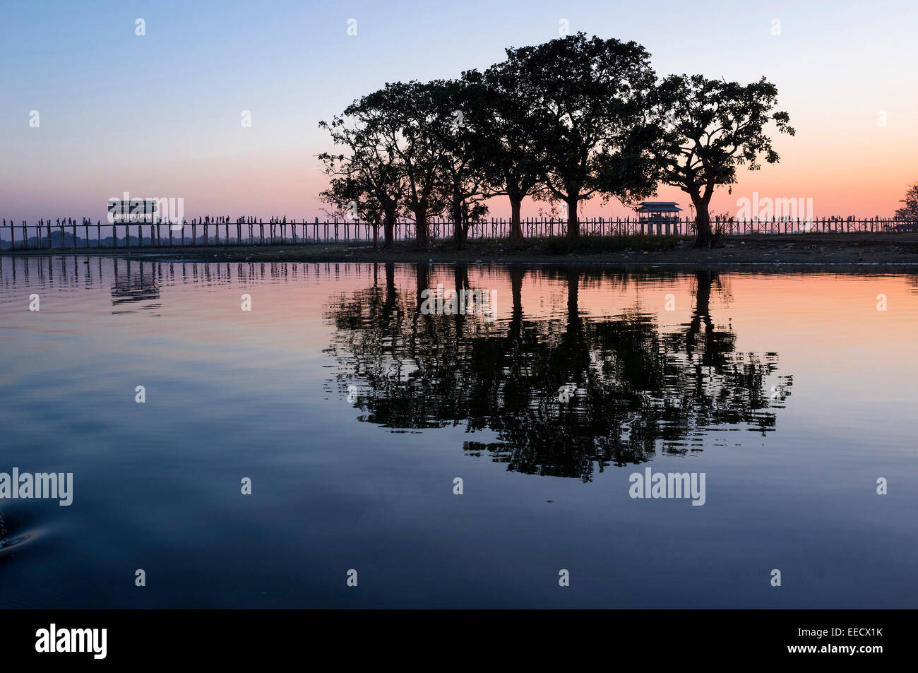 Historic wooden bridge myanmar hi-res stock photography and images - Alamy