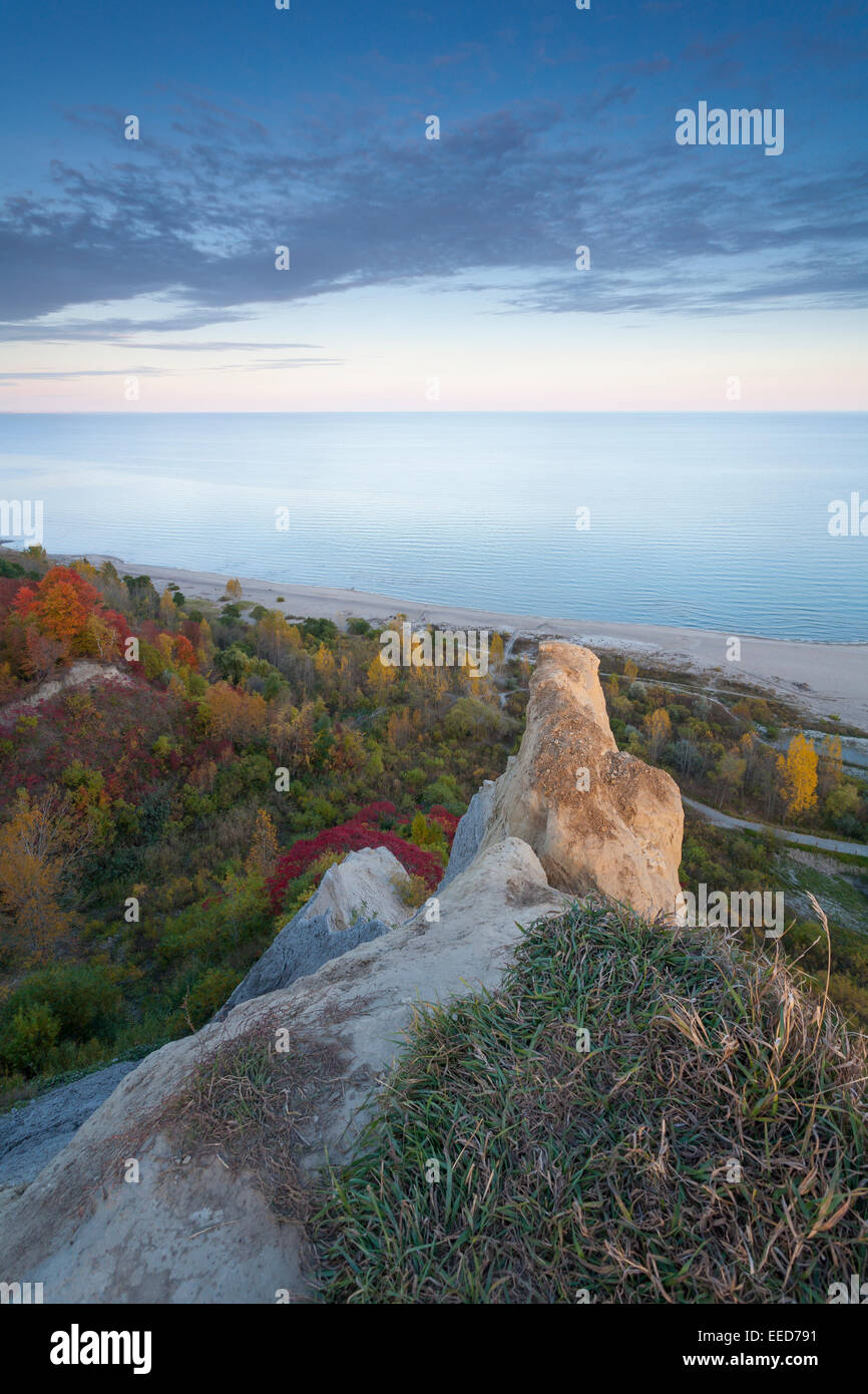 The edge of a cliff, taken from atop the Scarborough Bluffs. Scarborough, Ontario, Canada. Stock Photo