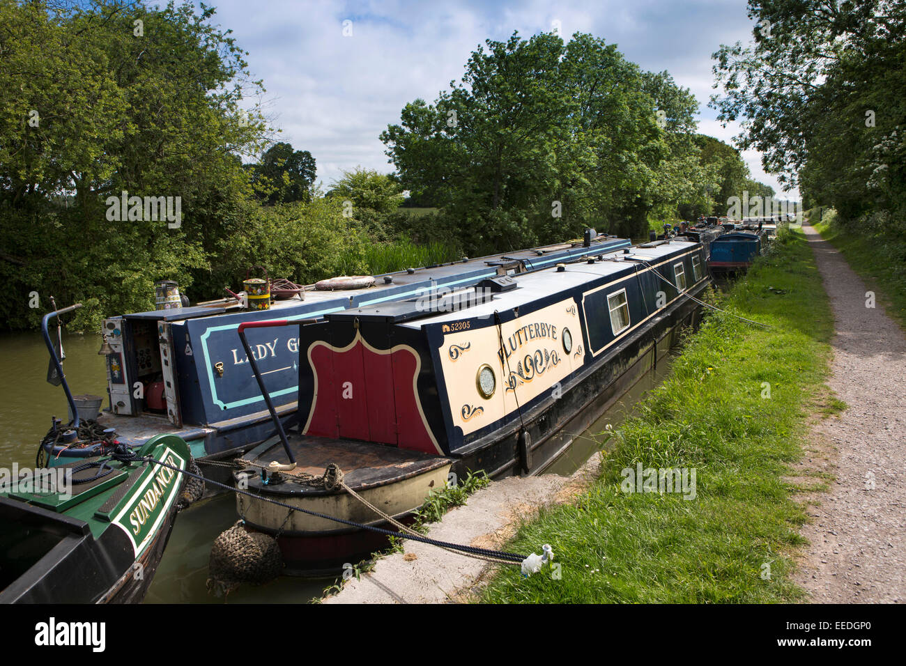 UK, England, Wiltshire, Pewsey Wharf, residential narrowboats moored on Kennett and Avon Canal Stock Photo