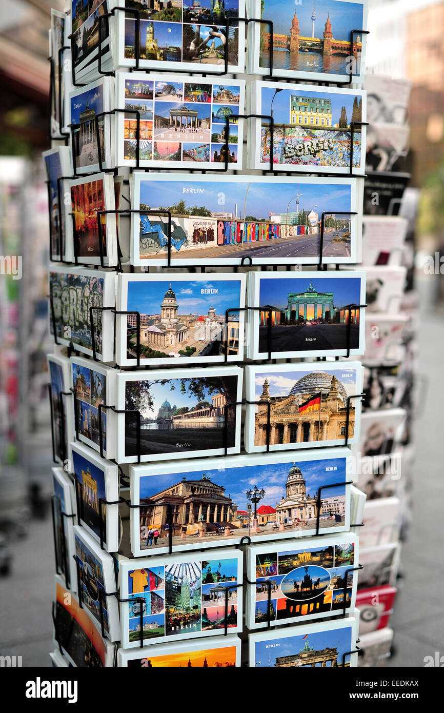 Berlin postcards hi-res stock photography and images - Alamy