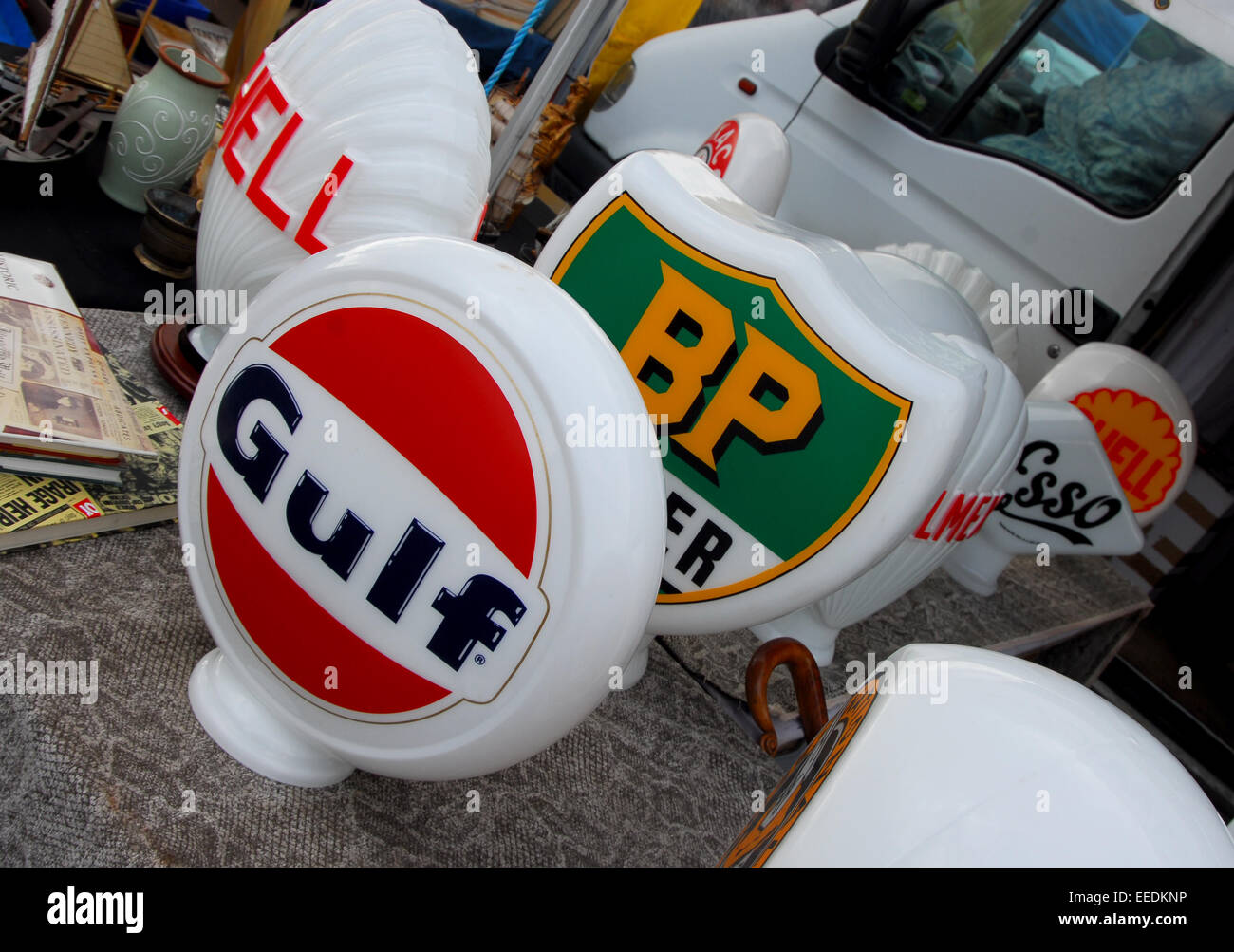 Beaulieu Autojumble, massive classic car parts swap meet and jumble