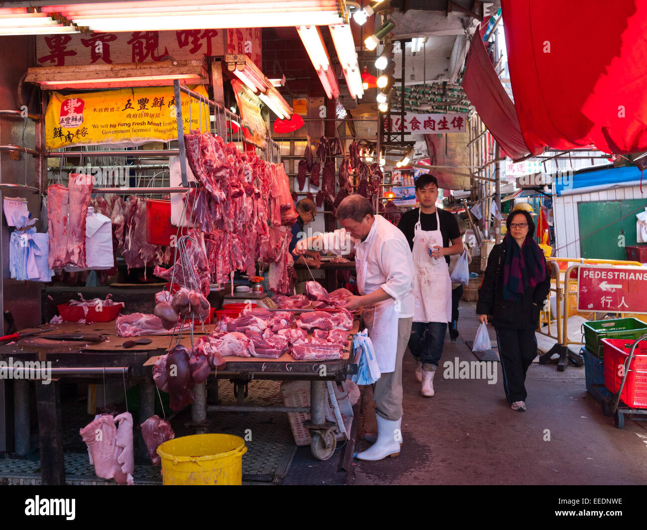 Reclamation street market hong kong hi-res stock photography and images ...