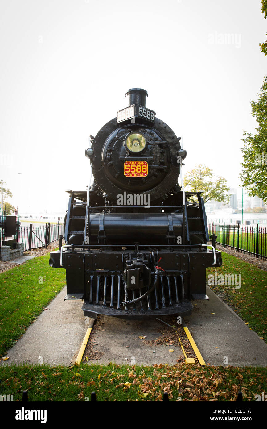 the-spirit-of-windsor-a-pacific-type-4-6-2-steam-locomotive-windsor