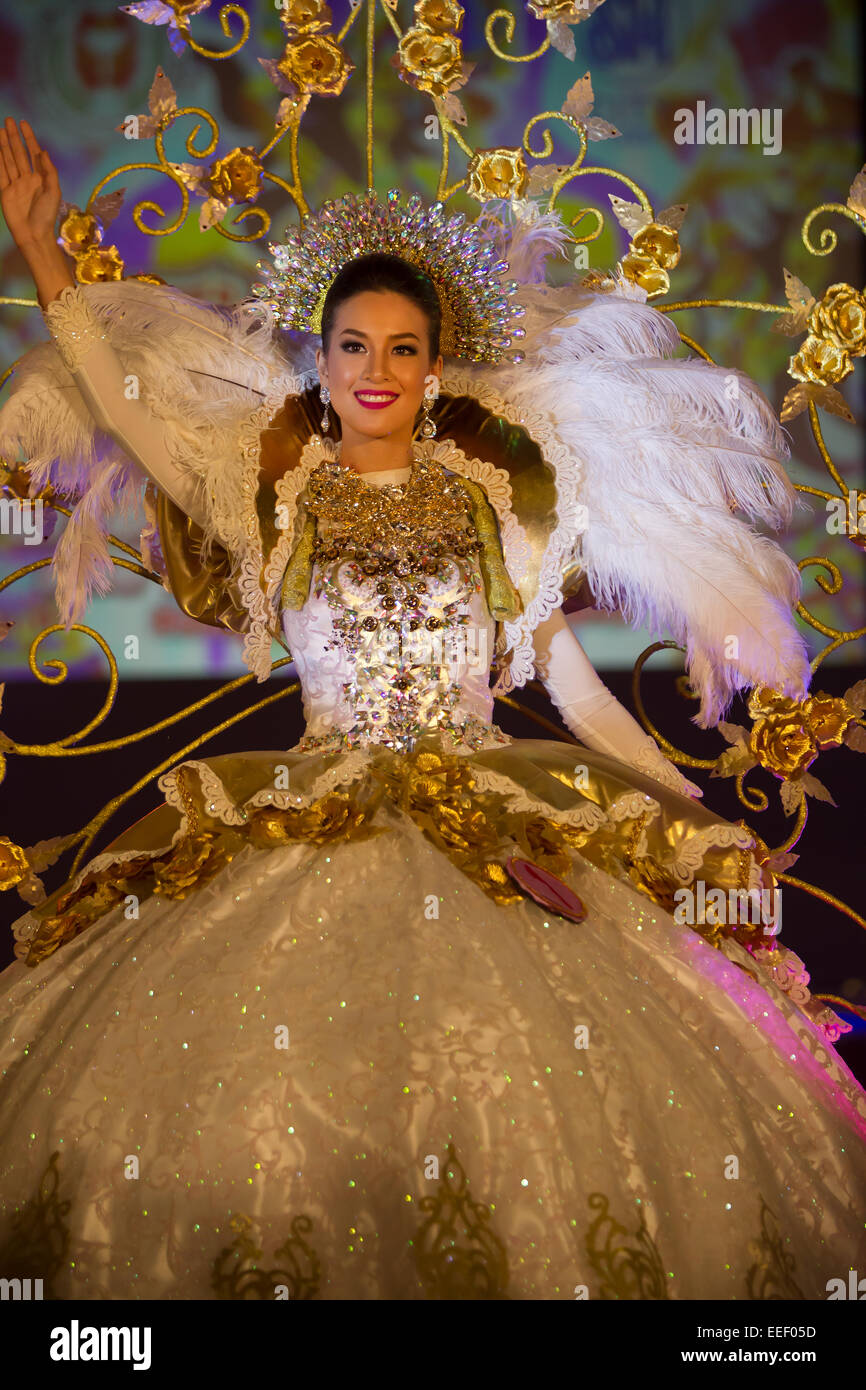 Cebu sinulog queen hi-res stock photography and images - Alamy Cebu sinulog queen hi-res stock photography and images - Alamy