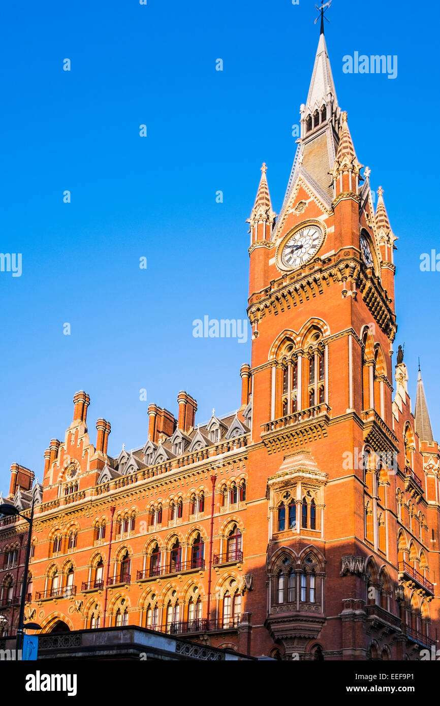 St.Pancras International railway station London Stock Photo Alamy