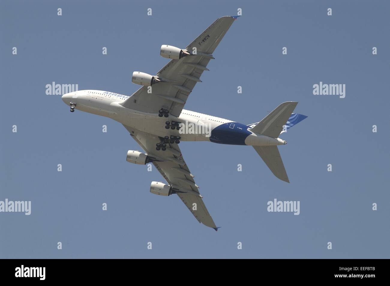 Airbus A 380 airliner Stock Photo - Alamy